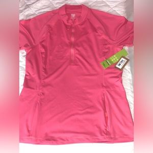 TITLE NINE SUNBUSTER SS HALF ZIP SHORT SLEEVE TOP